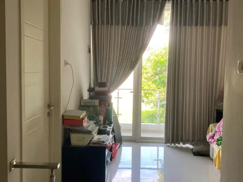 RUMAH SANDIEGO PAKUWON CITU DKT LONGBEACH DAN VIRGINIA REGENCY