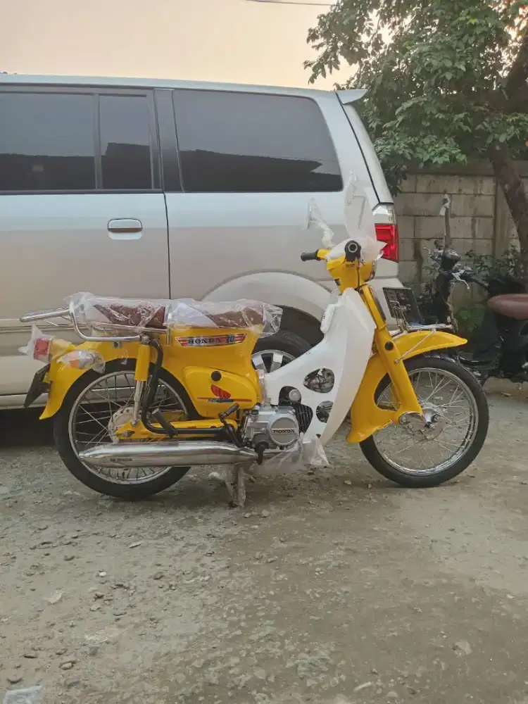 Honda C70 th 1995
