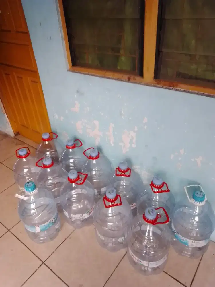 Galon le mineral seken jual satuan ya