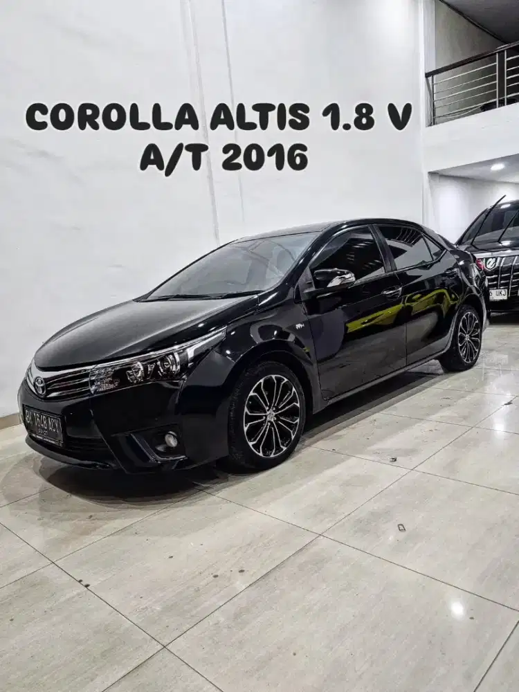 COROLLA ALTIS 1.8 V A/T 2016 / 2017 hitam toyota city civic 2015