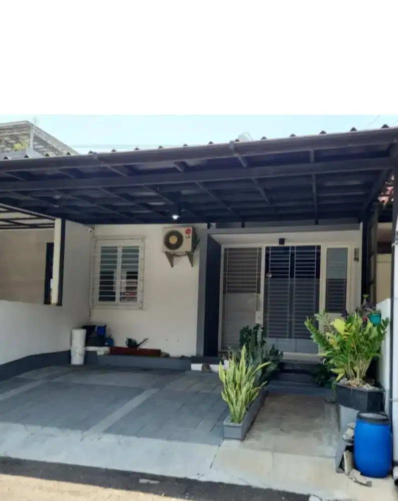 Disewakan Rumah  Mekar Wangi - Bandung