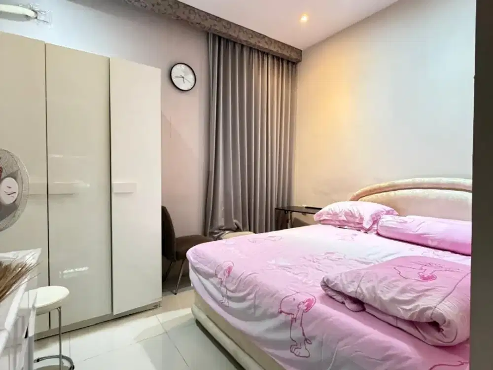 RUMAH LONG BEACH PAKUWON CITY DKT SAN DIEGO DAN SAN ANTONIO