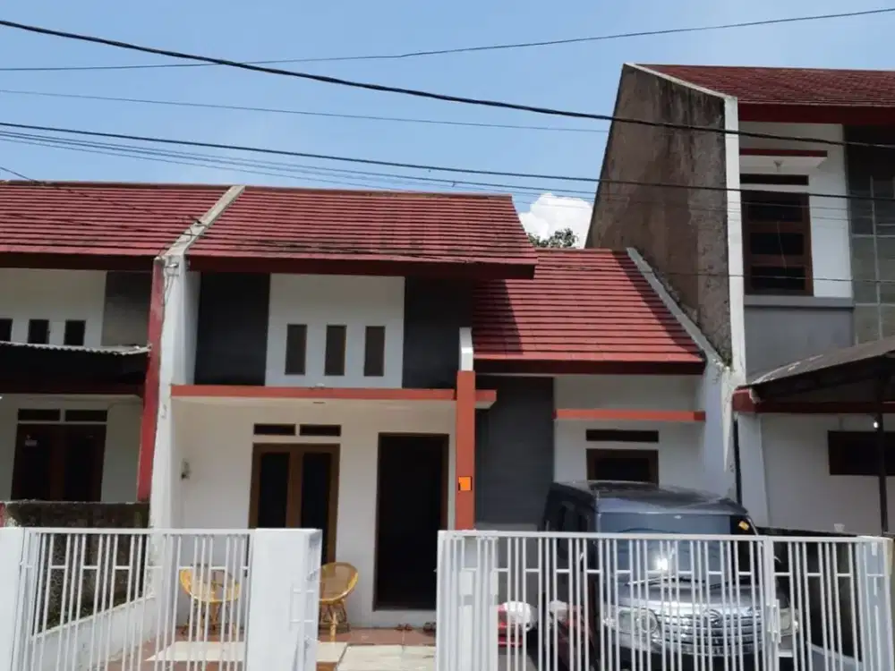 DIJUAL RUMAH MURAH POTENSI UTK KOST AN DEKAT STT TELKOM DALAM KOMPLEK JALAN SUKABIRUS DAYEUHKOLOT BUAHBATU BANDUNG
