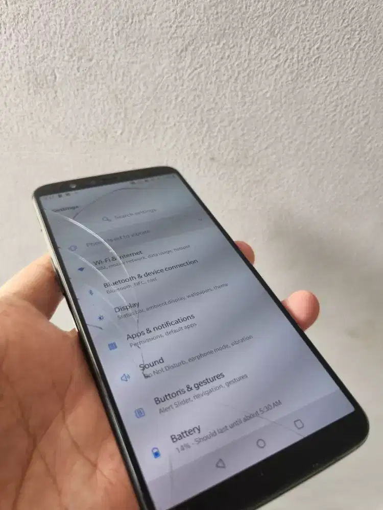 OnePlus 5T 6/64gb minus