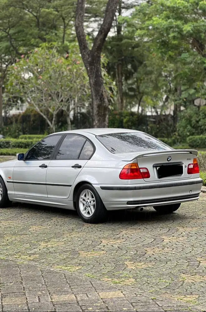 Spoiler bekas bmw e46 model sesuai gambar