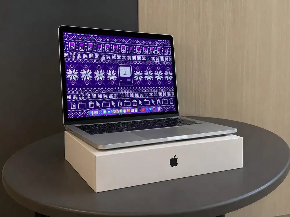 Macbook Pro 13 ibox Like New Langka