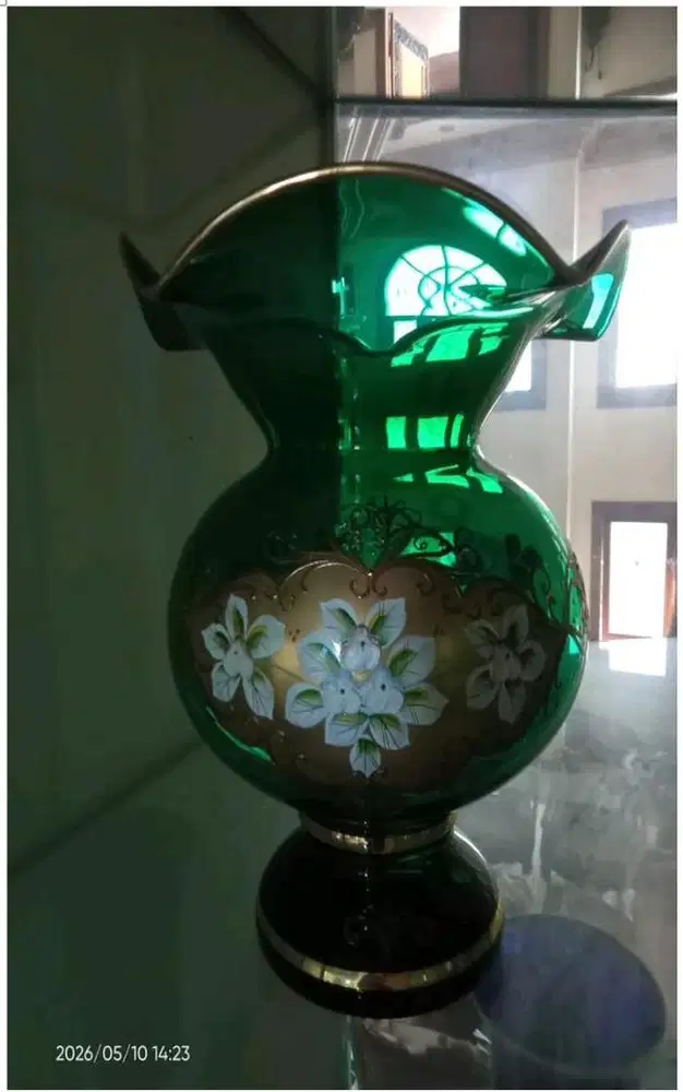VAS CRYSTAL BOHEMIA, HIJAU ZAMRUD AKSEN EMAS
