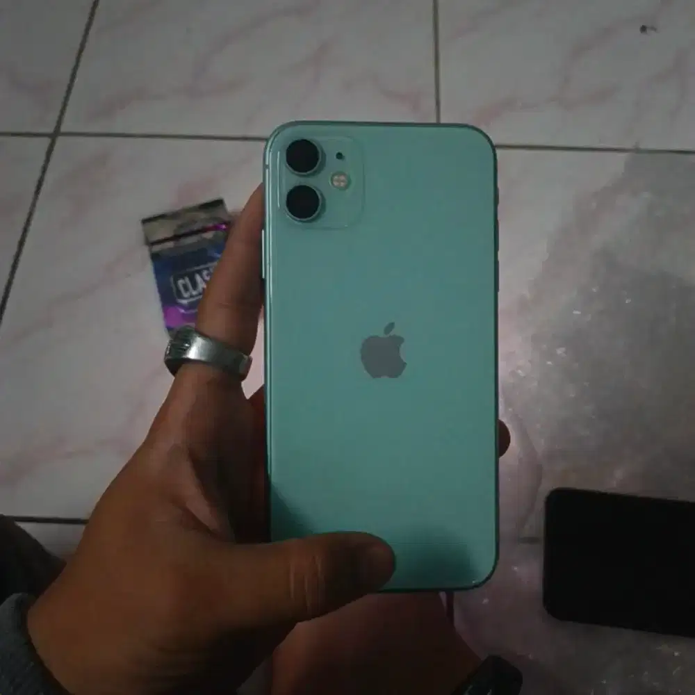 iPhone 11 64 inter