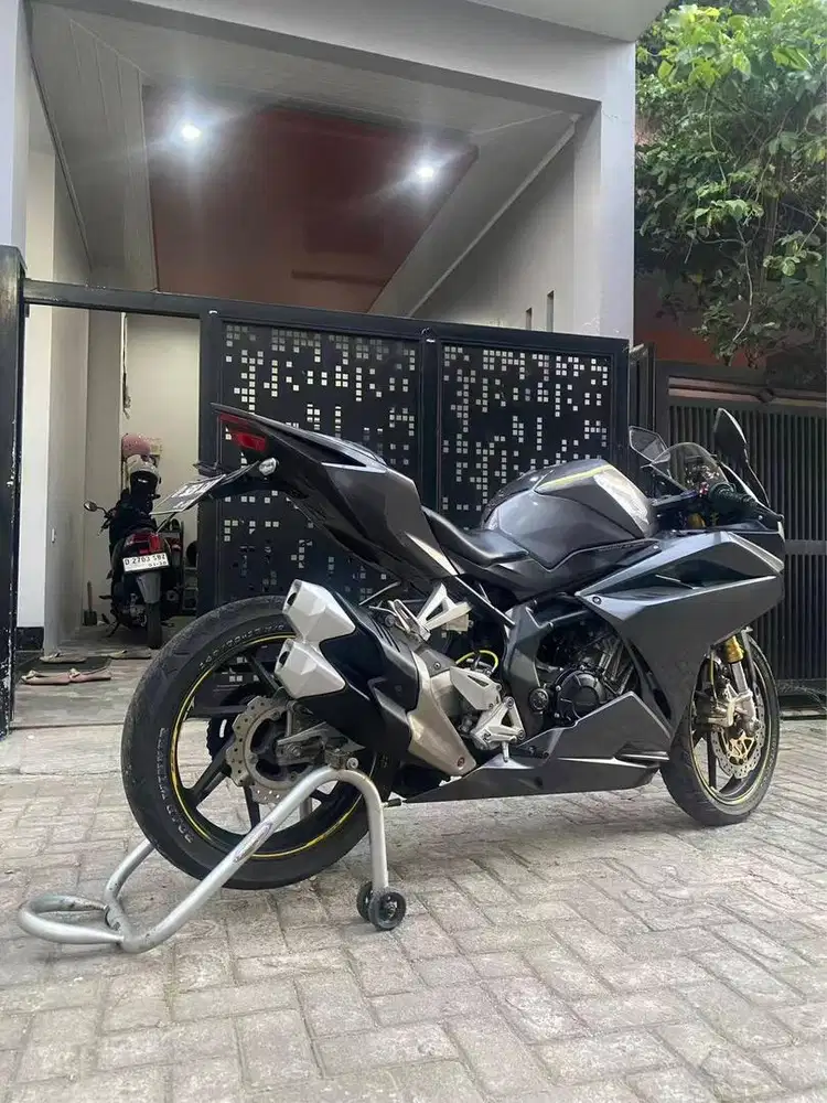 Dijual CBR 250rr