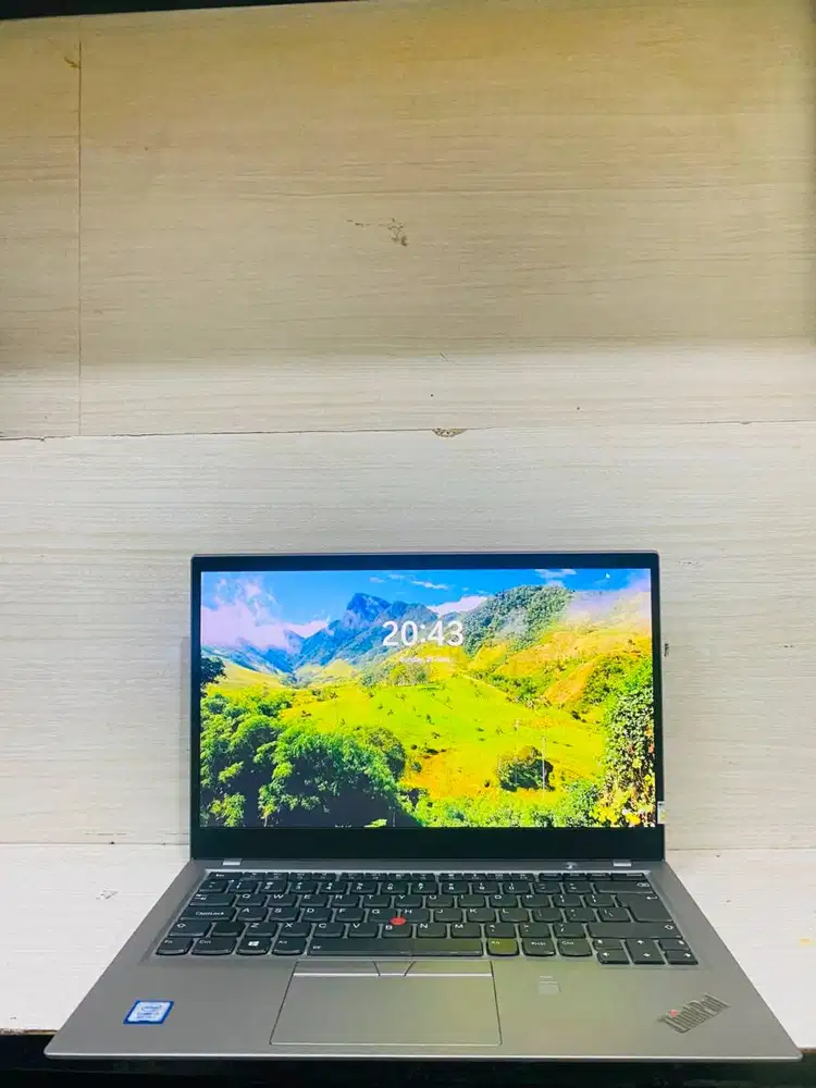 Laptop Lenovo Thinkpad X1 Carbon 6th Core i5 Gen 8 Ram 8gb SSD 256gb