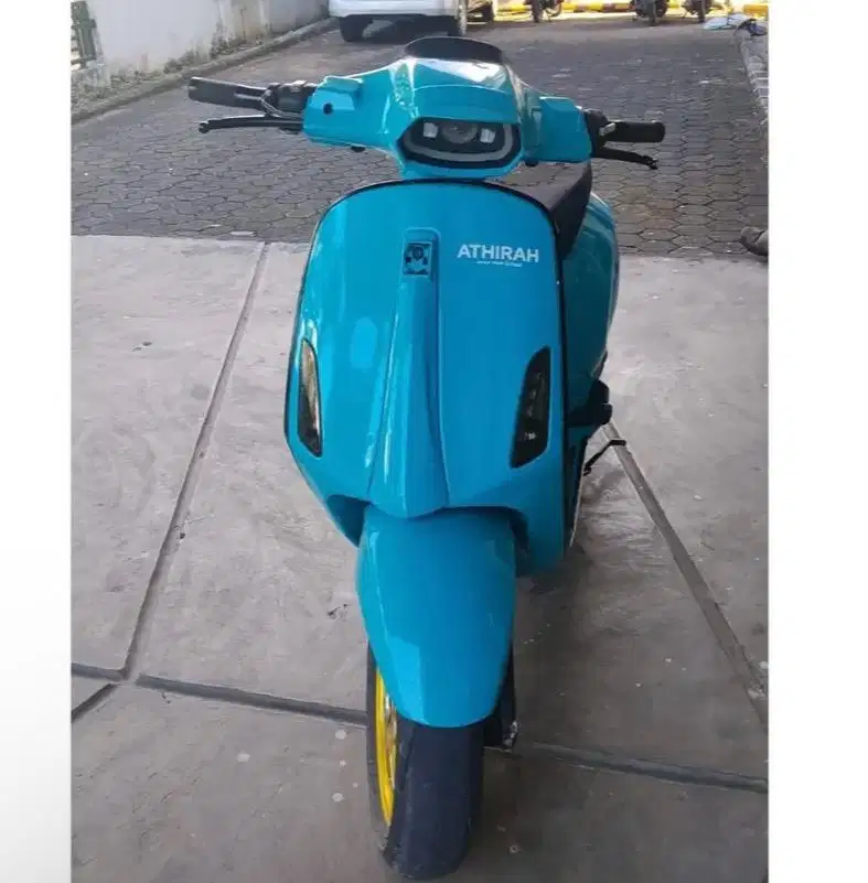 Vespa sprint thn 2022