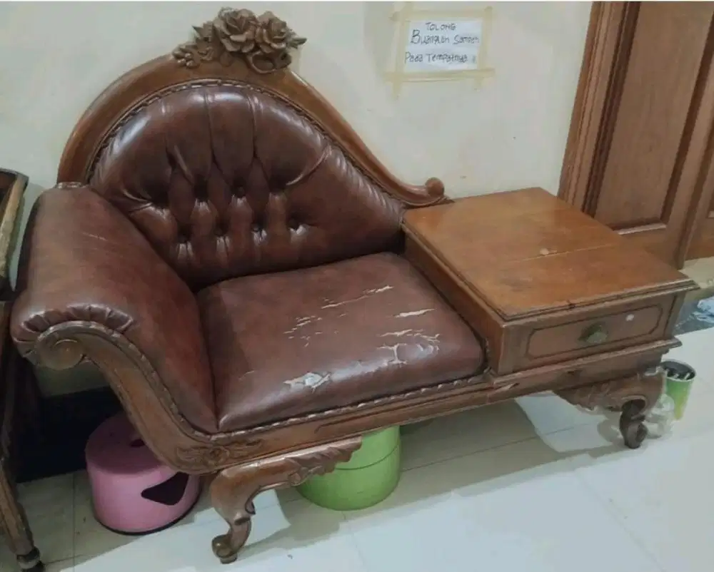 KURSI TELEPHON BROWN