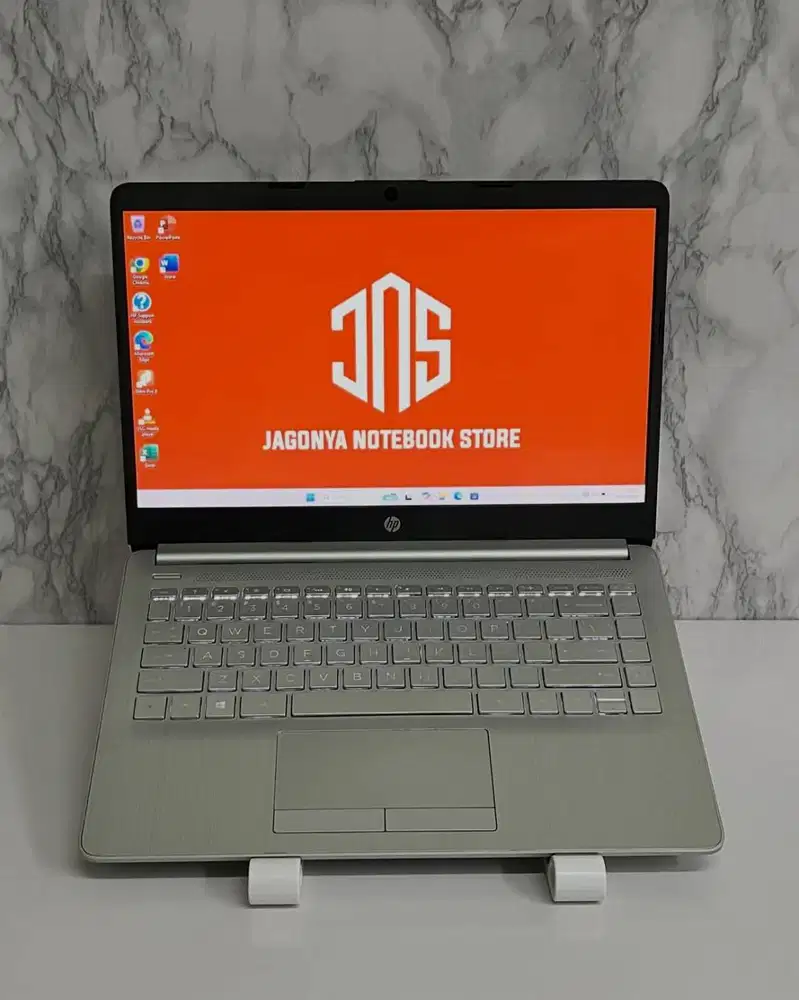 HP 14s DK0073AU AMD A4 9125 RAM 8GB SSD 240GB SATA R3 Graphics