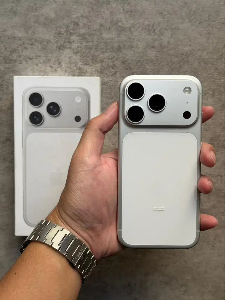 Iphone 17 Pro 256gb IBOX Fullset Like New BH 100% (Baru 1 Bulan)