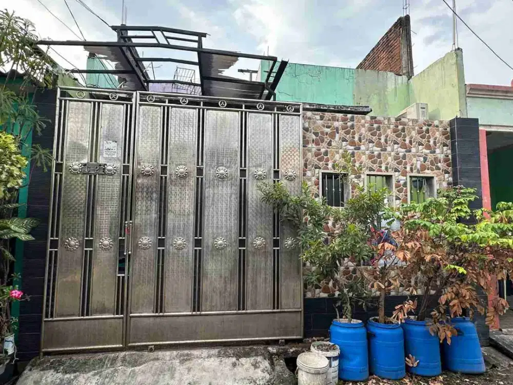 DI JUAL RUMAH

PERUM GRAHA PERMATA C NO 02
KEL. : LAKARSANTRI 
KEC. : LAKARSANTRI 
KAB  : SURABAYA