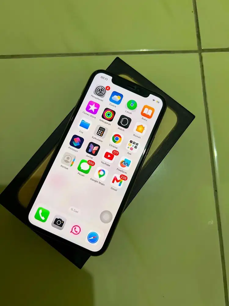 Iphone 11pro glod 256gb inter