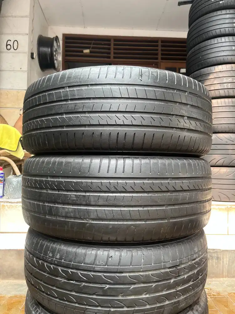 Ban Bridgestone Alenza  235 55 r19 2Pcs