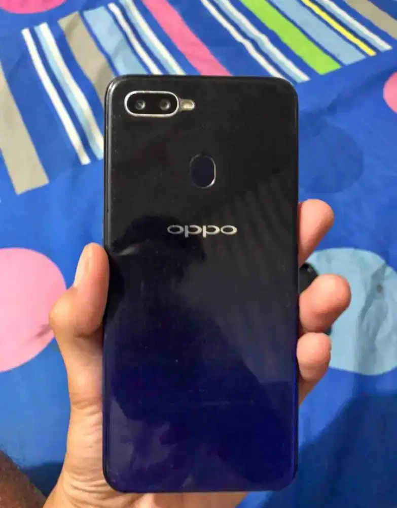Oppo f9 ram 4/64gb