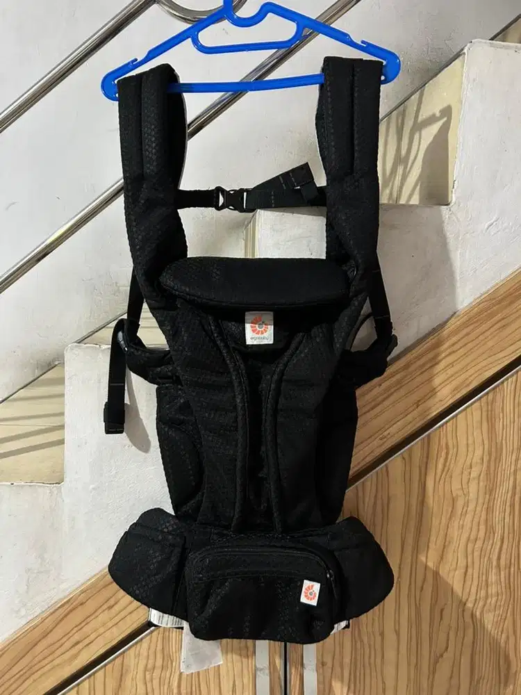 [PRELOVED] Ergo Baby Carrier Omni Deluxe - All In One Mesh