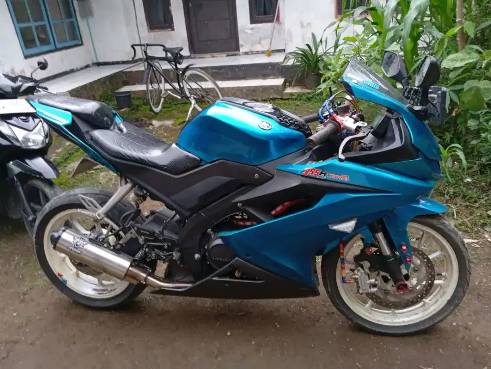 Jual cepat Yamaha R 15 v3
