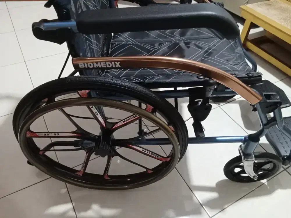 Kursi roda  bagus