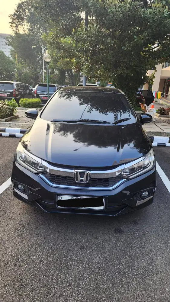 Dijual Cepat Honda City Automatik tahun 2017
