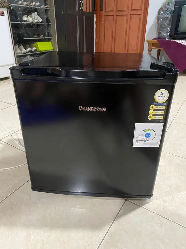 Kulkas Mini Changhong CBC-50