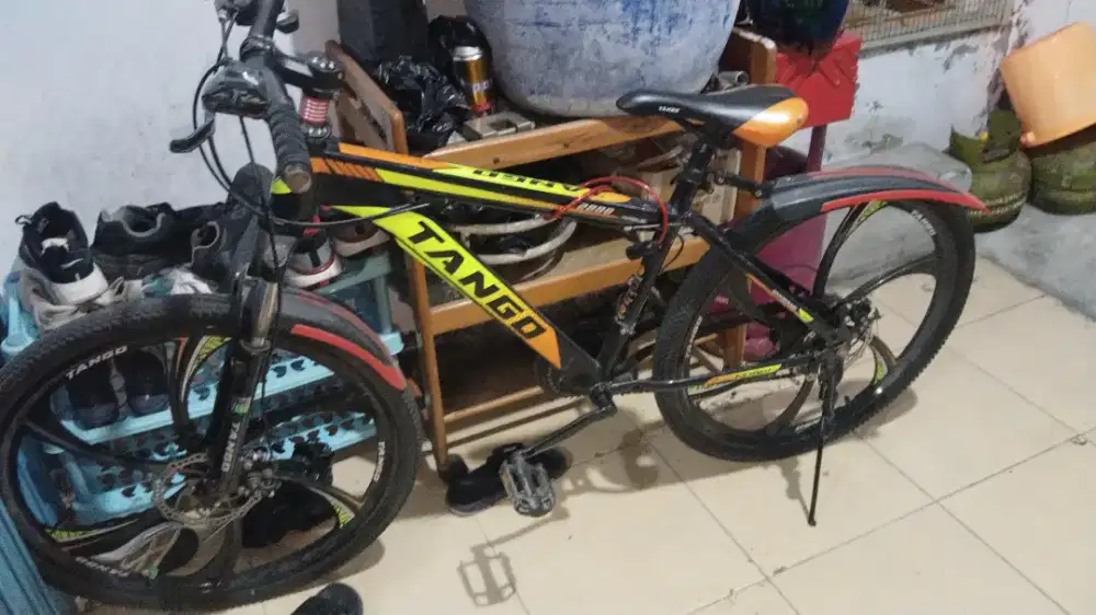 sepeda MTB Tango