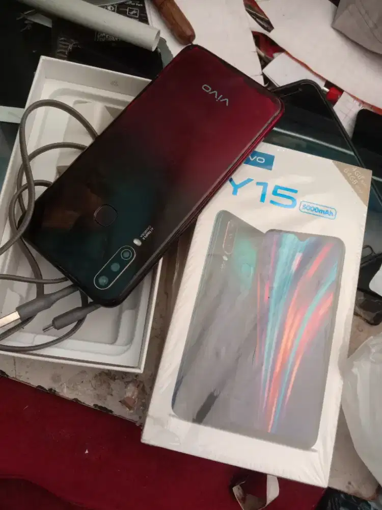 Vivo y15 4/64gb.lengkap.Ambil ditempat.minus tc rtak
