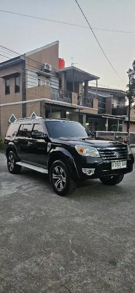 Ford Everest 4x2 AT Limited Th 2011
