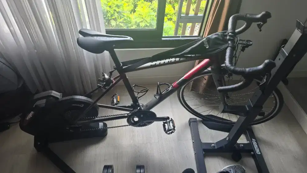 Roadbike, stratos + magene t3