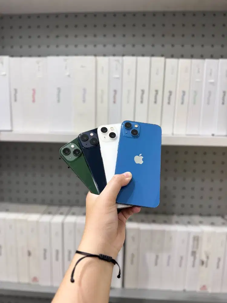 IPHONE 13 128 SECOND RESMI IBOX FULLSET