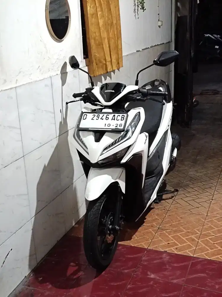 Vario 150 tahun 2018 keyless real km 35rb/tt boleh cash lebih bagus