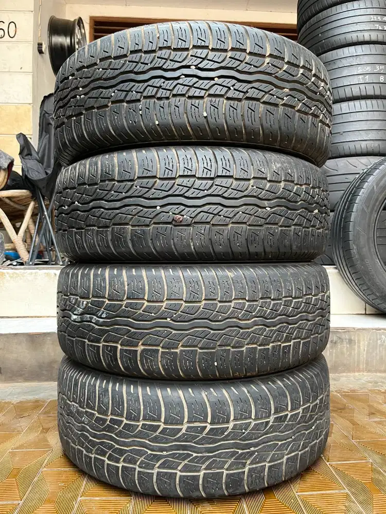 Ban Bridgestone Dueler H/T 235 60 r16 2Pcs