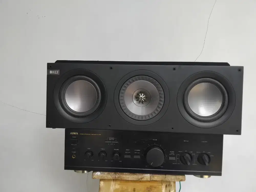 KEF Q200C speaker center