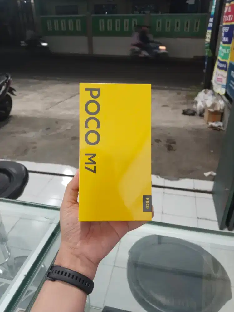 Poco M7 8/256 Neww
