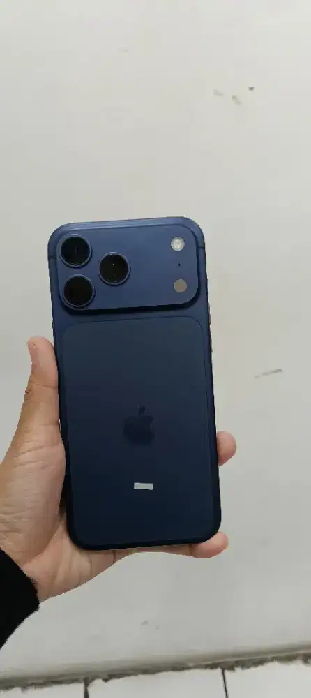 iPhone 17 pro max 256 iBox garansi on