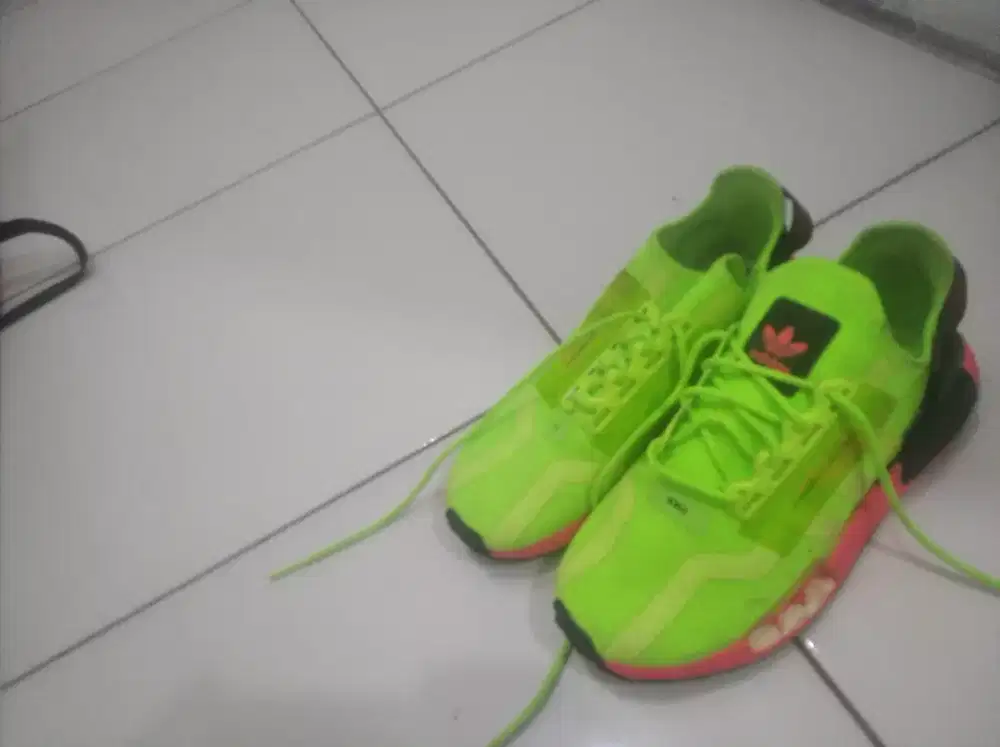 jua sepatu adidas nmd made in vietnam origin