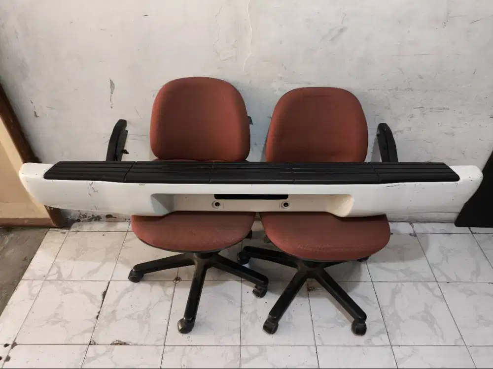 Copotan Bumper Bemper Belakang Komplit Ford Ranger PK Original Putih