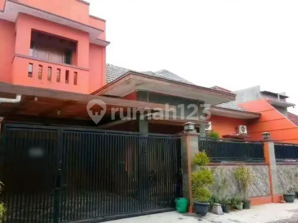 Rumah Bagus Mewah Tengah Kota Solo Lokasi Sumber Dekat Tol Solo