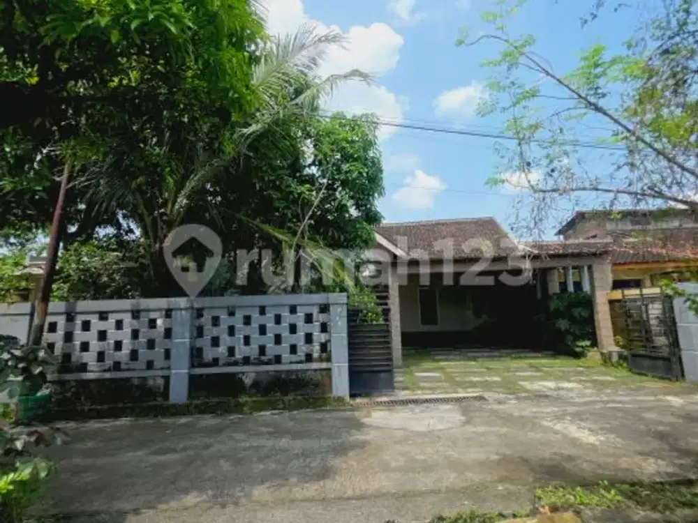 Bebas Banjir, Rumah, 1 Lantai,Kota Solo Kadipiro Slow Living