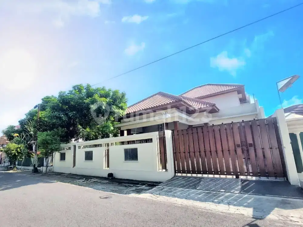 Rumah Bagus Tengah Kota Solo Kerten Hunia Pejabat Solo Istimewa