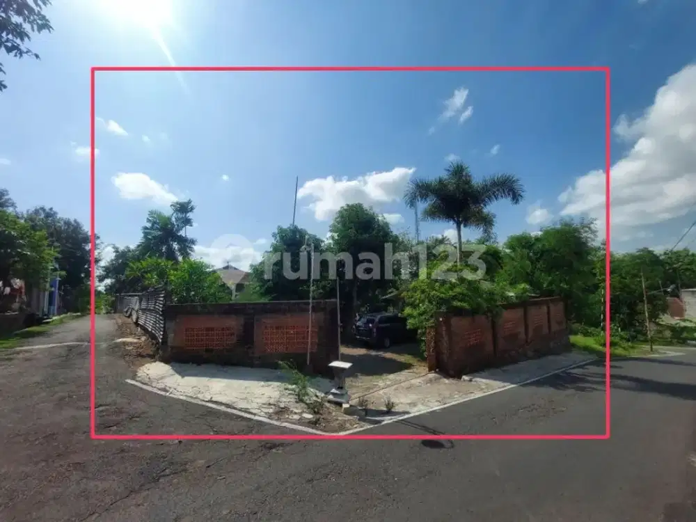 Tanah bonus bangunan lama cocok buat gudang dan usaha dimojosongo