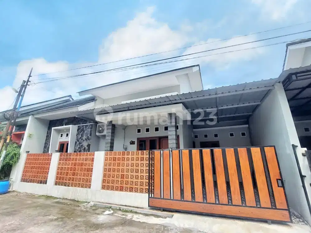 Rumah Cluster Colomadu Lingkungan Siap Pakai Dekat Exit Tol