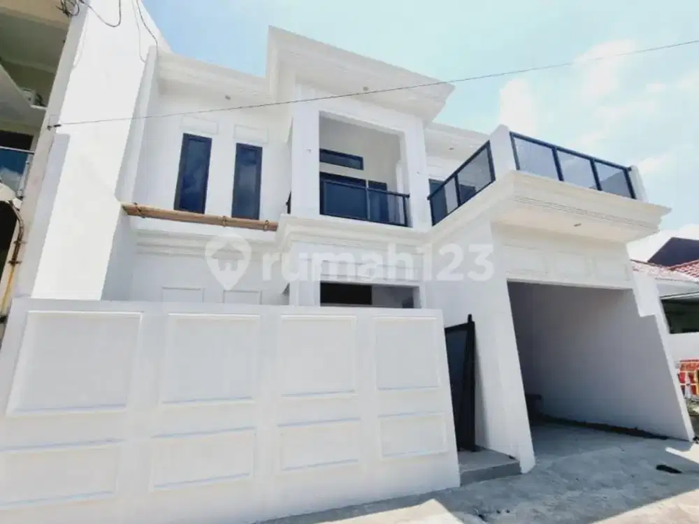 Rumah 2lantai Baru Mewah Siap Huni Lokasi Waru Dekat Solo di Baki