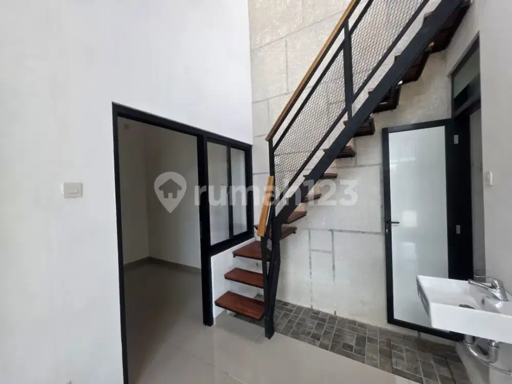 Rumah Cluster Mewah One Gate Satpam Taman Mewah Di Colomadu
