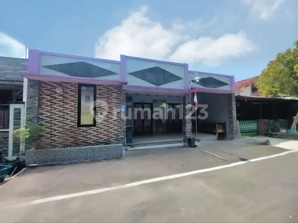 Ruang Usaha Aerobik Strategis Luas 200 M Bagus Lokasi Palur Uns