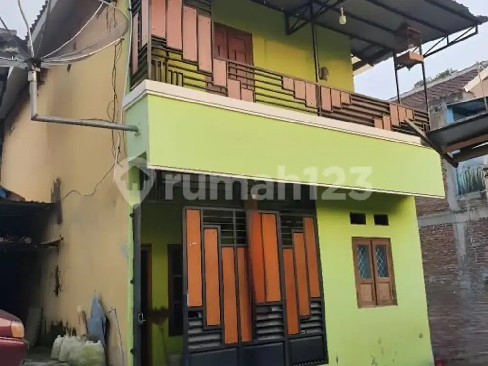 Rumah 2 Lantai Bagus Siap Huni Tengah Kota Solo Tipes Strategis