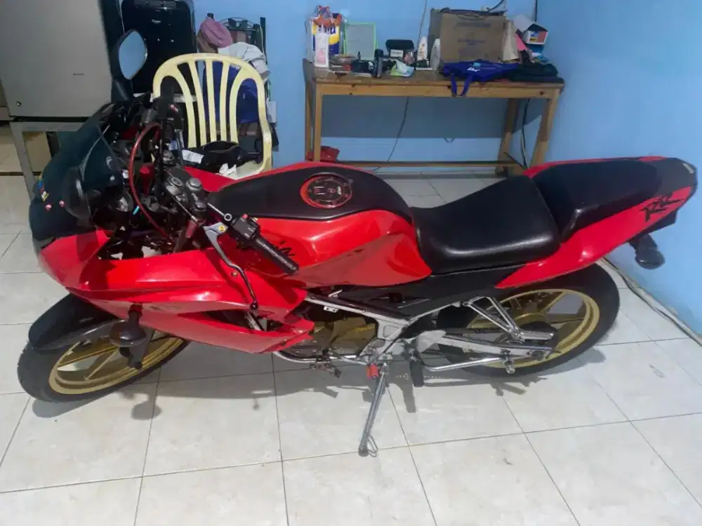 DIJUAL MOTOR NINJA KAWASAKI RR  TH 2012