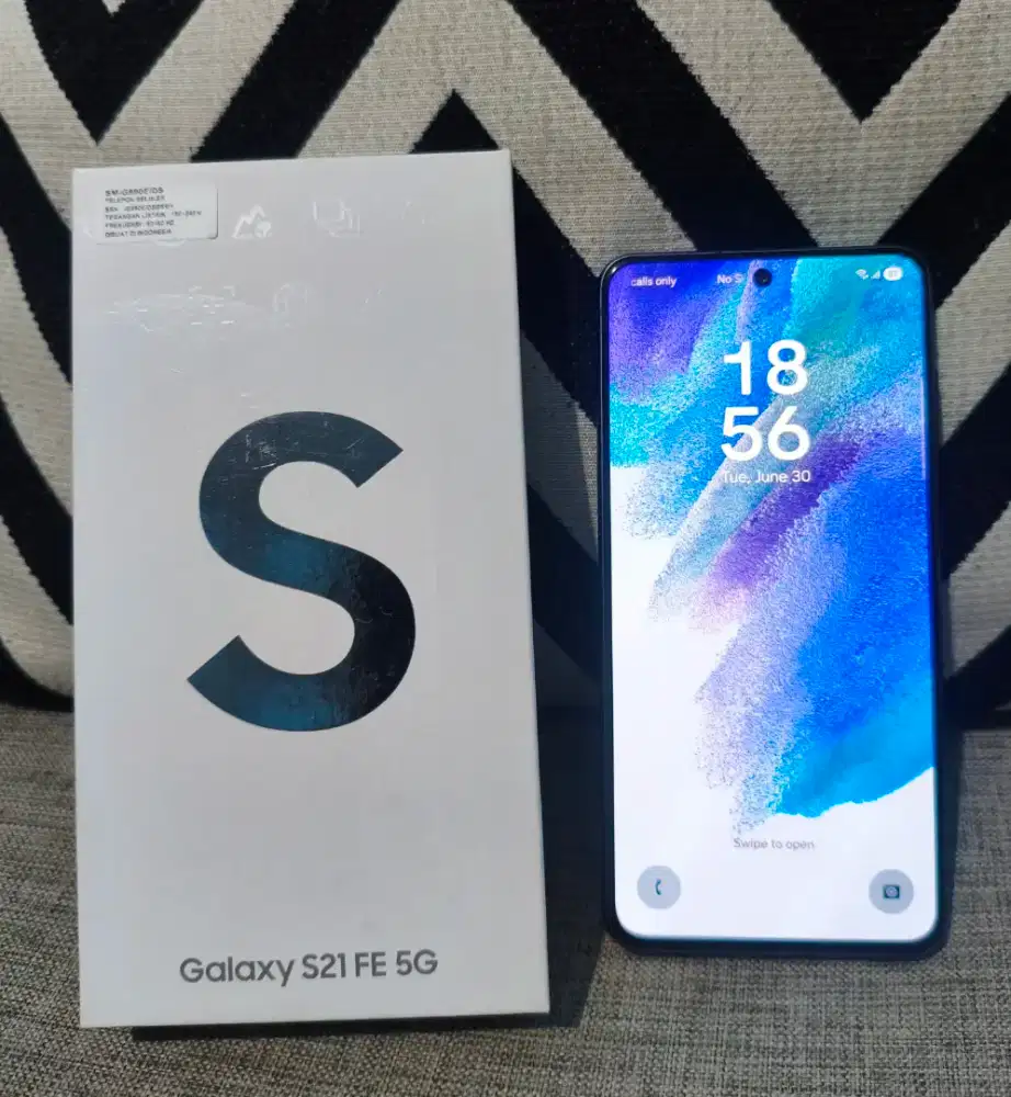 SAMSUNG S21 FE 8/256 Graphite
